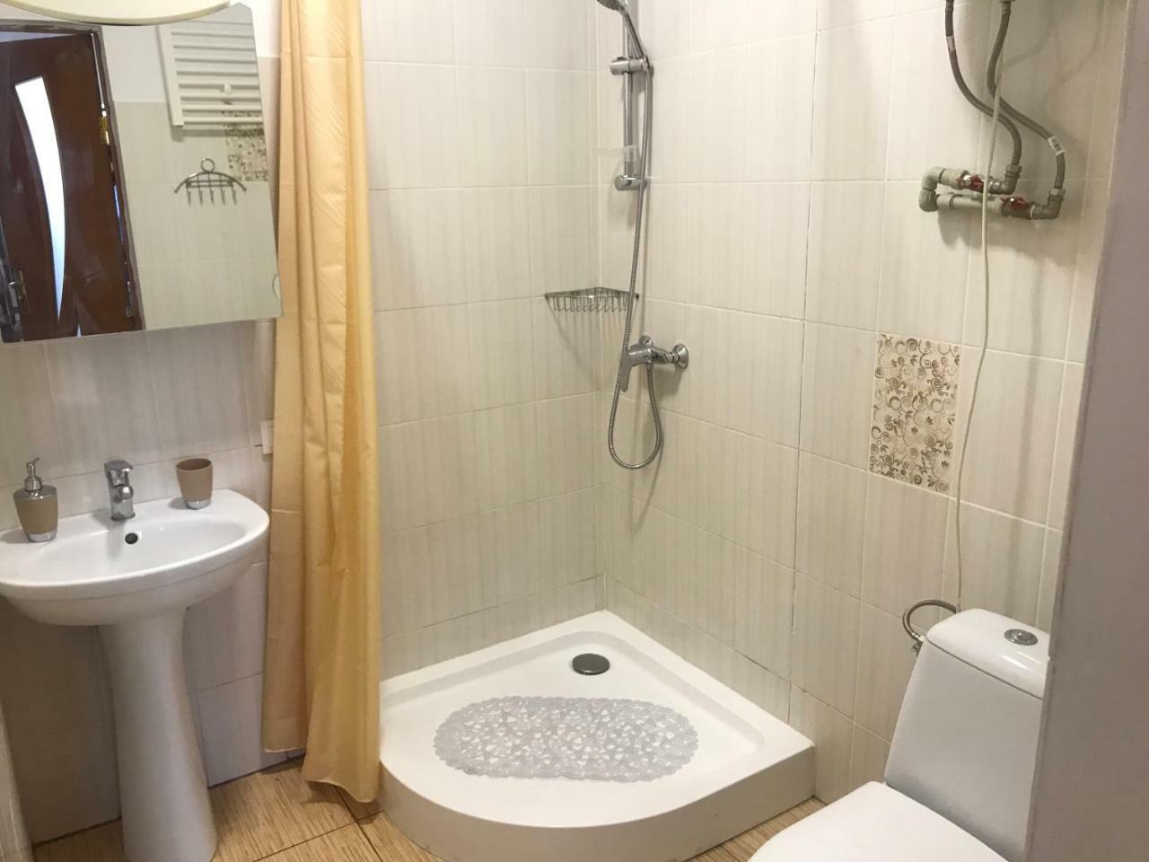 Apartment in the city centre Mukačevo Esterno foto