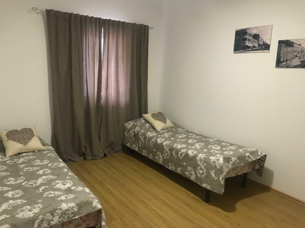 Apartment in the city centre Mukačevo Esterno foto